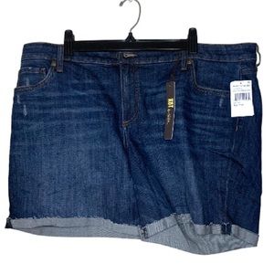 Kut from the Kloth Jean shorts 16W, new (fits like 18W)